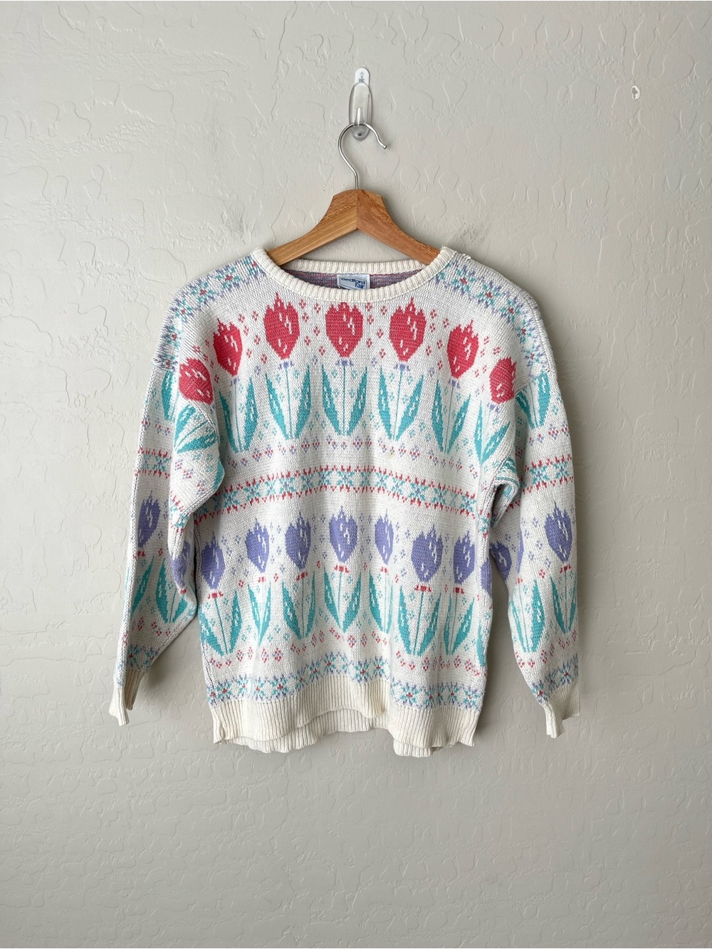 Vintage 80s Bedford Fair Tulip Floral Pastel Knit Cotton Made in USA Sweater - Picture 2 of 7